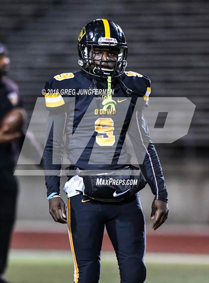 Thumbnail 3 in Marin Catholic vs. Bishop O'Dowd (CIF NCS D3 Final) photogallery.
