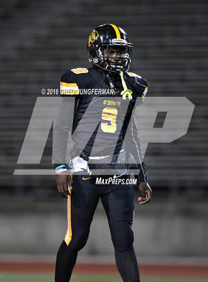 Thumbnail 2 in Marin Catholic vs. Bishop O'Dowd (CIF NCS D3 Final) photogallery.