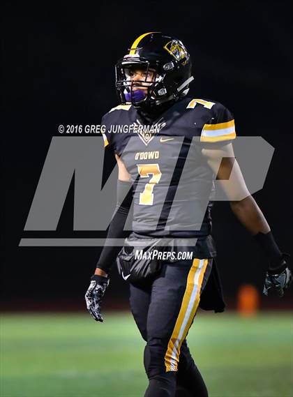 Thumbnail 3 in Marin Catholic vs. Bishop O'Dowd (CIF NCS D3 Final) photogallery.