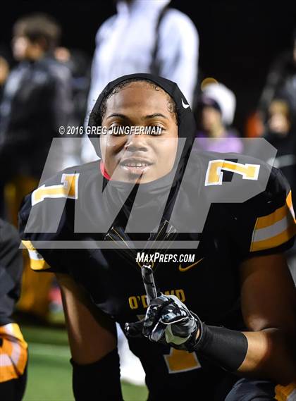 Thumbnail 2 in Marin Catholic vs. Bishop O'Dowd (CIF NCS D3 Final) photogallery.