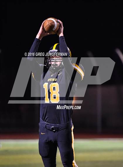 Thumbnail 3 in Marin Catholic vs. Bishop O'Dowd (CIF NCS D3 Final) photogallery.