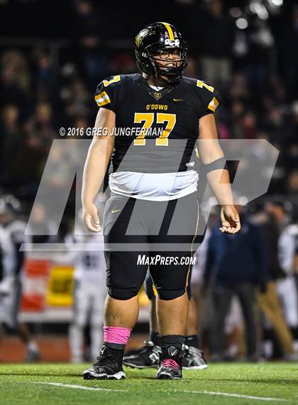 Thumbnail 1 in Marin Catholic vs. Bishop O'Dowd (CIF NCS D3 Final) photogallery.