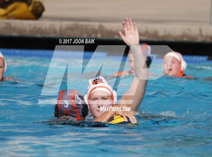 Thumbnail 3 in Washington vs. California (Acalanes Invitational) photogallery.