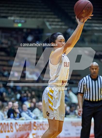 Thumbnail 3 in Clovis West vs. Clovis North (CIF CS D1 Final) photogallery.