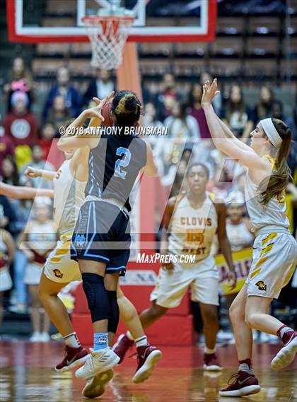 Thumbnail 3 in Clovis West vs. Clovis North (CIF CS D1 Final) photogallery.