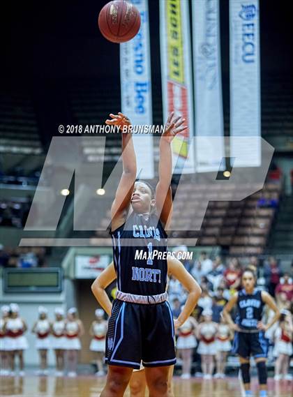 Thumbnail 3 in Clovis West vs. Clovis North (CIF CS D1 Final) photogallery.