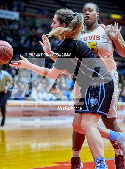 Thumbnail 3 in Clovis West vs. Clovis North (CIF CS D1 Final) photogallery.