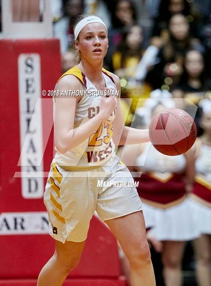 Thumbnail 3 in Clovis West vs. Clovis North (CIF CS D1 Final) photogallery.
