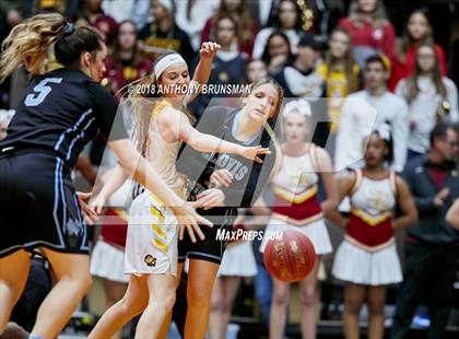Thumbnail 1 in Clovis West vs. Clovis North (CIF CS D1 Final) photogallery.