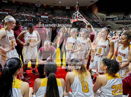 Thumbnail 2 in Clovis West vs. Clovis North (CIF CS D1 Final) photogallery.