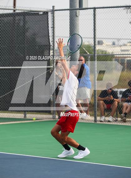 Thumbnail 3 in UIL 3A Boys Tennis (Round of Sixteen) photogallery.