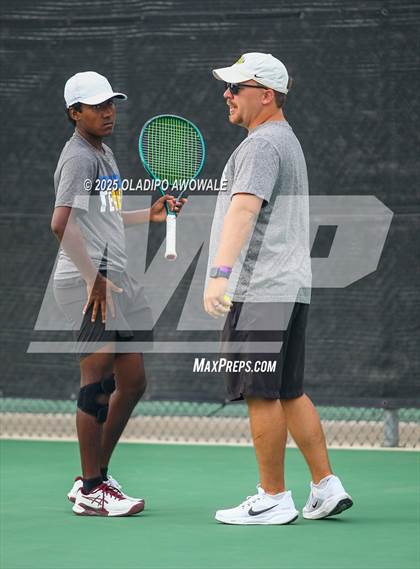 Thumbnail 3 in UIL 3A Boys Tennis (Round of Sixteen) photogallery.