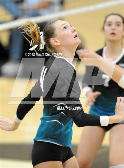 Thumbnail 1 in El Toro @ Aliso Niguel photogallery.