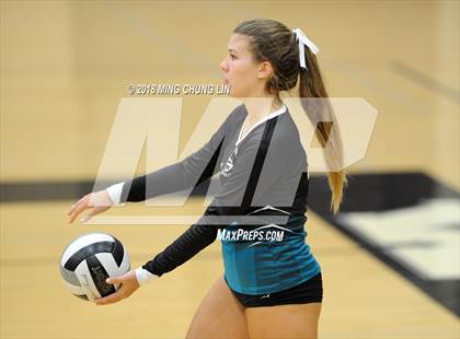 Thumbnail 3 in El Toro @ Aliso Niguel photogallery.