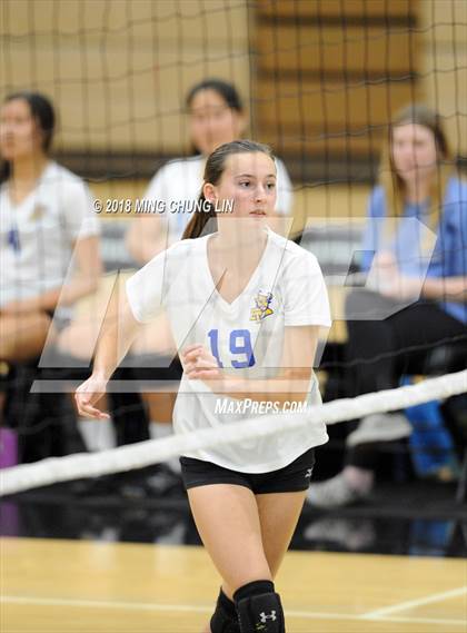 Thumbnail 3 in El Toro @ Aliso Niguel photogallery.