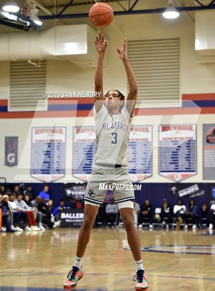 Thumbnail 1 in Sierra Canyon vs. Oak Ridge (Tarkanian Classic) photogallery.