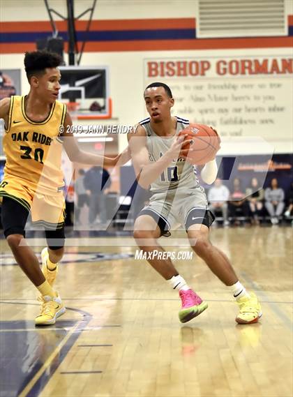 Thumbnail 3 in Sierra Canyon vs. Oak Ridge (Tarkanian Classic) photogallery.