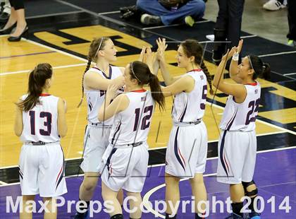 Thumbnail 3 in Justin-Siena vs Sierra Canyon (CIF State D4 Final) photogallery.