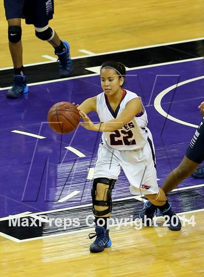 Thumbnail 3 in Justin-Siena vs Sierra Canyon (CIF State D4 Final) photogallery.