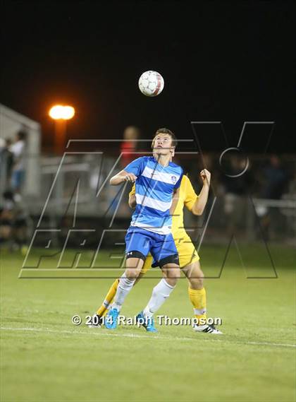 Thumbnail 3 in Jesuit vs. Davis (@ Bonney Field) photogallery.