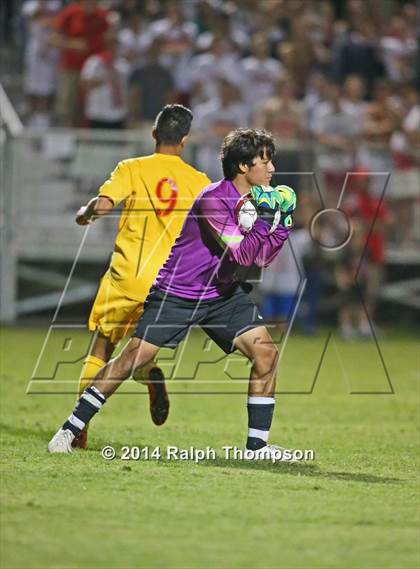 Thumbnail 3 in Jesuit vs. Davis (@ Bonney Field) photogallery.