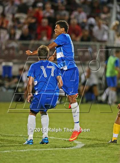 Thumbnail 3 in Jesuit vs. Davis (@ Bonney Field) photogallery.