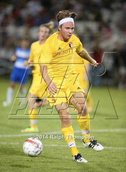 Thumbnail 1 in Jesuit vs. Davis (@ Bonney Field) photogallery.