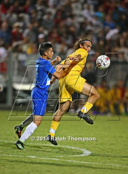 Thumbnail 3 in Jesuit vs. Davis (@ Bonney Field) photogallery.