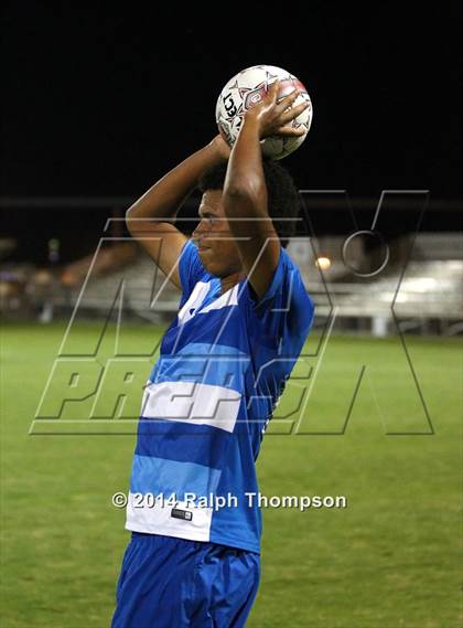 Thumbnail 3 in Jesuit vs. Davis (@ Bonney Field) photogallery.