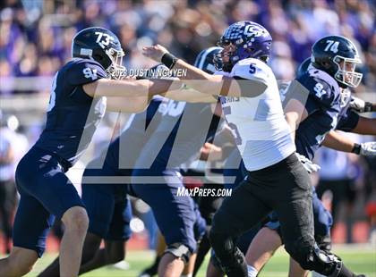 Thumbnail 1 in College Station vs. Smithson Valley (UIL Football 5A Division 1 Region III Semifinal) photogallery.