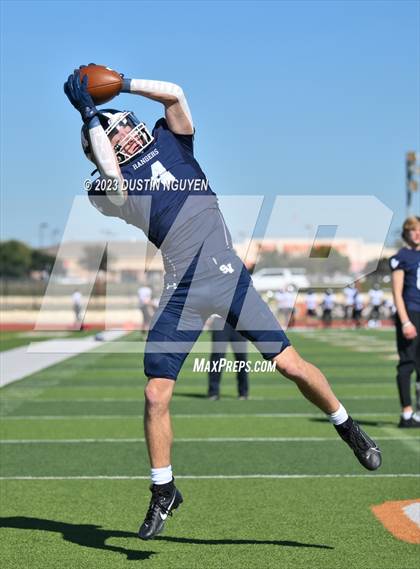 Thumbnail 1 in College Station vs. Smithson Valley (UIL Football 5A Division 1 Region III Semifinal) photogallery.