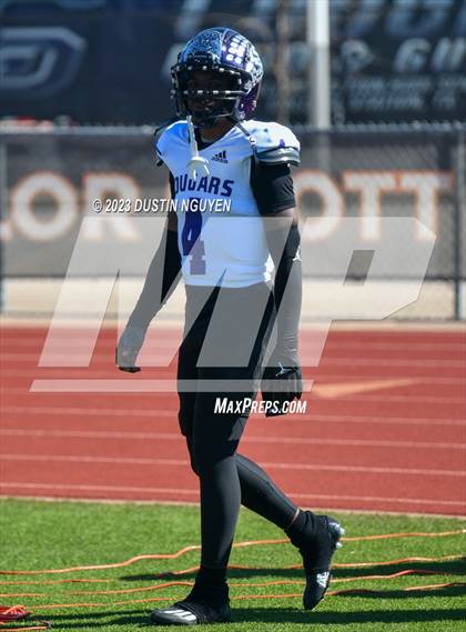Thumbnail 1 in College Station vs. Smithson Valley (UIL Football 5A Division 1 Region III Semifinal) photogallery.