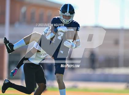Thumbnail 3 in College Station vs. Smithson Valley (UIL Football 5A Division 1 Region III Semifinal) photogallery.