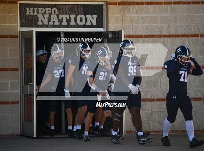 Thumbnail 1 in College Station vs. Smithson Valley (UIL Football 5A Division 1 Region III Semifinal) photogallery.