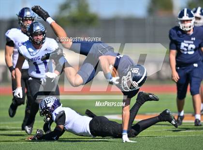 Thumbnail 2 in College Station vs. Smithson Valley (UIL Football 5A Division 1 Region III Semifinal) photogallery.