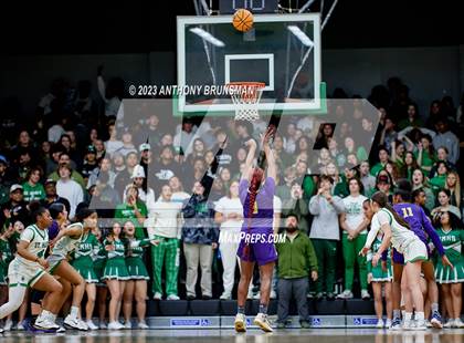 Thumbnail 2 in Oakland Tech @ St. Mary's (CIF NorCal D2 Final) photogallery.