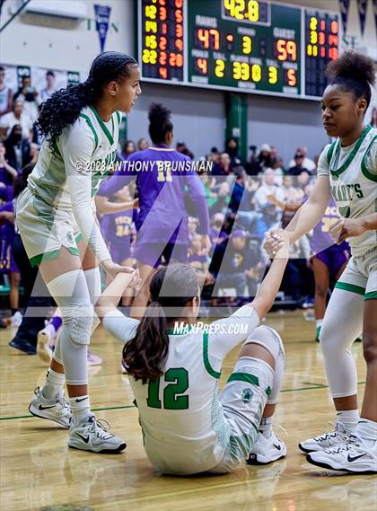 Thumbnail 1 in Oakland Tech @ St. Mary's (CIF NorCal D2 Final) photogallery.