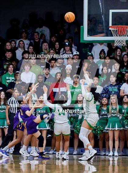 Thumbnail 3 in Oakland Tech @ St. Mary's (CIF NorCal D2 Final) photogallery.