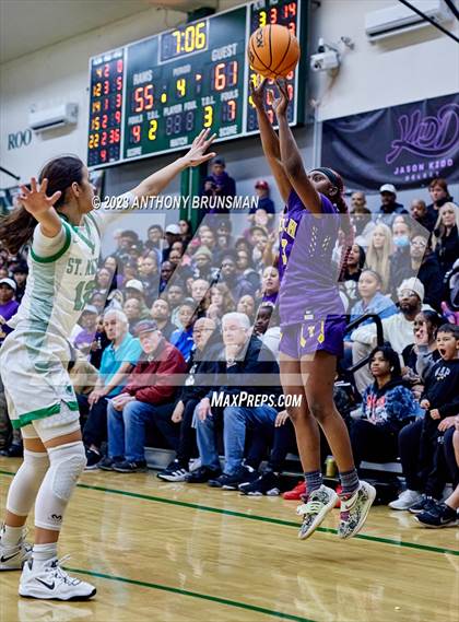 Thumbnail 3 in Oakland Tech @ St. Mary's (CIF NorCal D2 Final) photogallery.