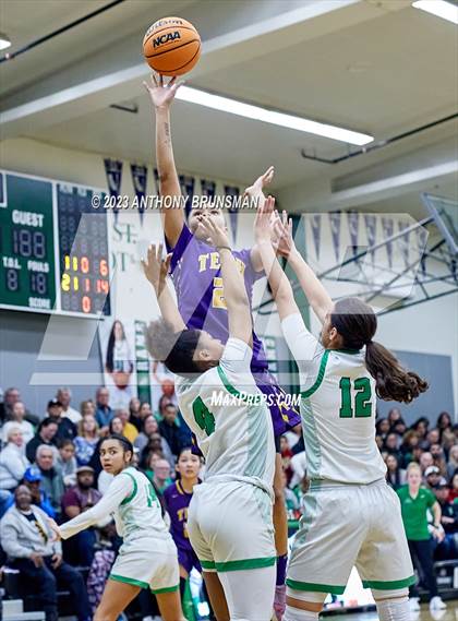 Thumbnail 3 in Oakland Tech @ St. Mary's (CIF NorCal D2 Final) photogallery.