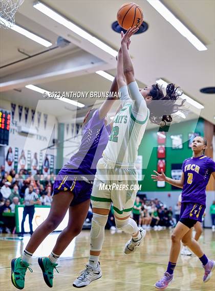 Thumbnail 3 in Oakland Tech @ St. Mary's (CIF NorCal D2 Final) photogallery.