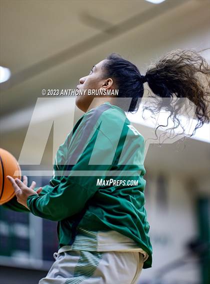 Thumbnail 3 in Oakland Tech @ St. Mary's (CIF NorCal D2 Final) photogallery.