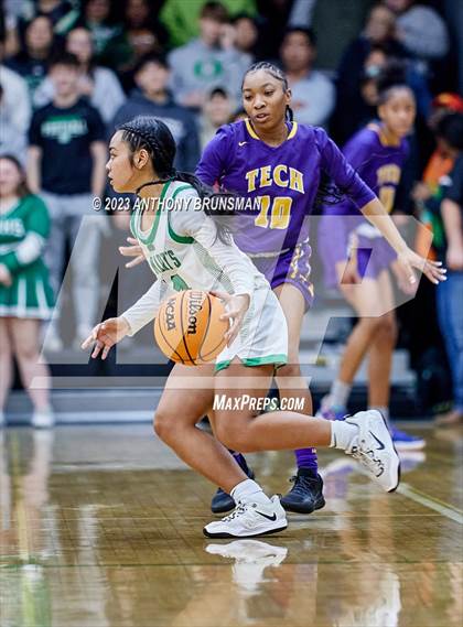 Thumbnail 1 in Oakland Tech @ St. Mary's (CIF NorCal D2 Final) photogallery.