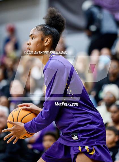 Thumbnail 3 in Oakland Tech @ St. Mary's (CIF NorCal D2 Final) photogallery.