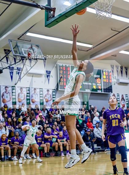 Thumbnail 3 in Oakland Tech @ St. Mary's (CIF NorCal D2 Final) photogallery.