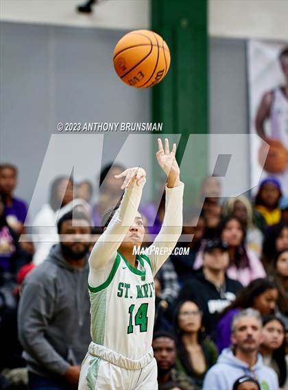 Thumbnail 1 in Oakland Tech @ St. Mary's (CIF NorCal D2 Final) photogallery.