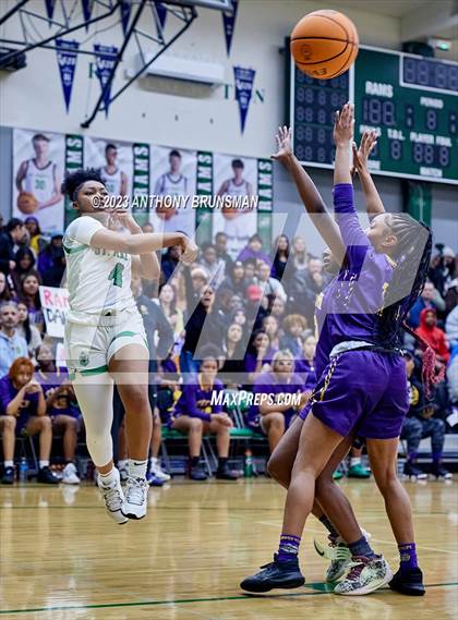 Thumbnail 1 in Oakland Tech @ St. Mary's (CIF NorCal D2 Final) photogallery.