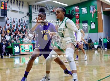 Thumbnail 1 in Oakland Tech @ St. Mary's (CIF NorCal D2 Final) photogallery.