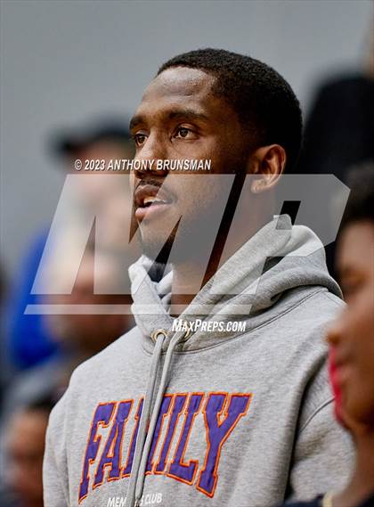 Thumbnail 3 in Oakland Tech @ St. Mary's (CIF NorCal D2 Final) photogallery.