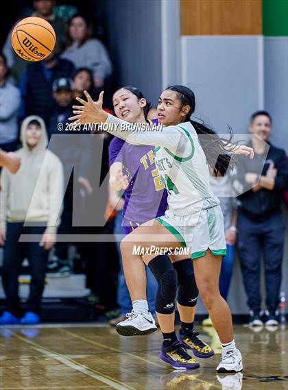 Thumbnail 3 in Oakland Tech @ St. Mary's (CIF NorCal D2 Final) photogallery.
